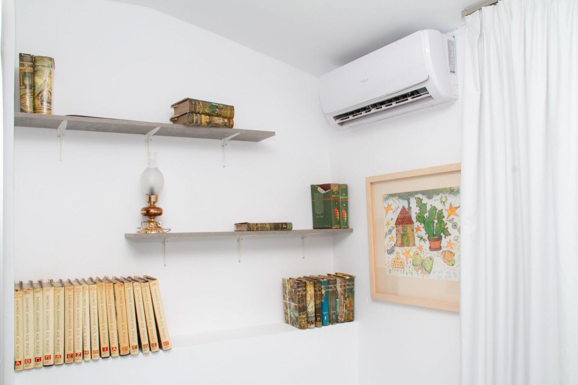 Acropolis Hip Loft Apartment Атина Екстериор снимка